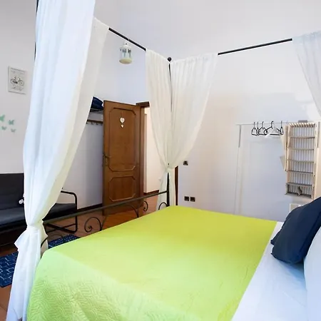 Carla Bed & Breakfast 3*